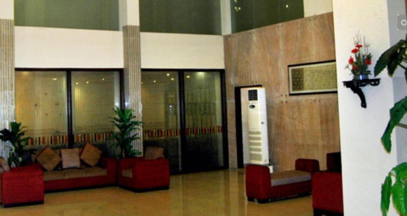 Hotel Radiance 皮尔瓦拉 外观 照片